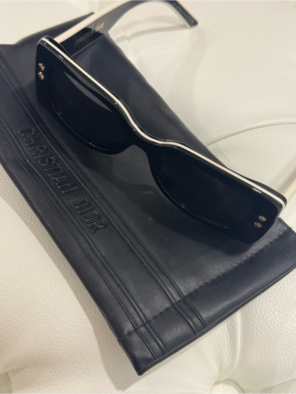 Dior Black Rectangular Sunglasses - Picture 5 of 6